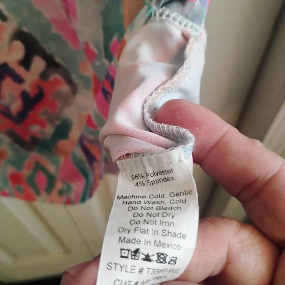 Pink and Blue Boxy Tunic with Three-Quarter Sleeves - Picture 12 of 13